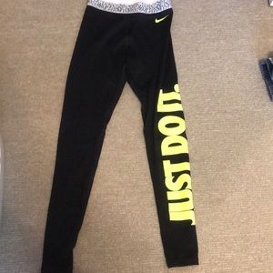 Nike dri-fit leggings